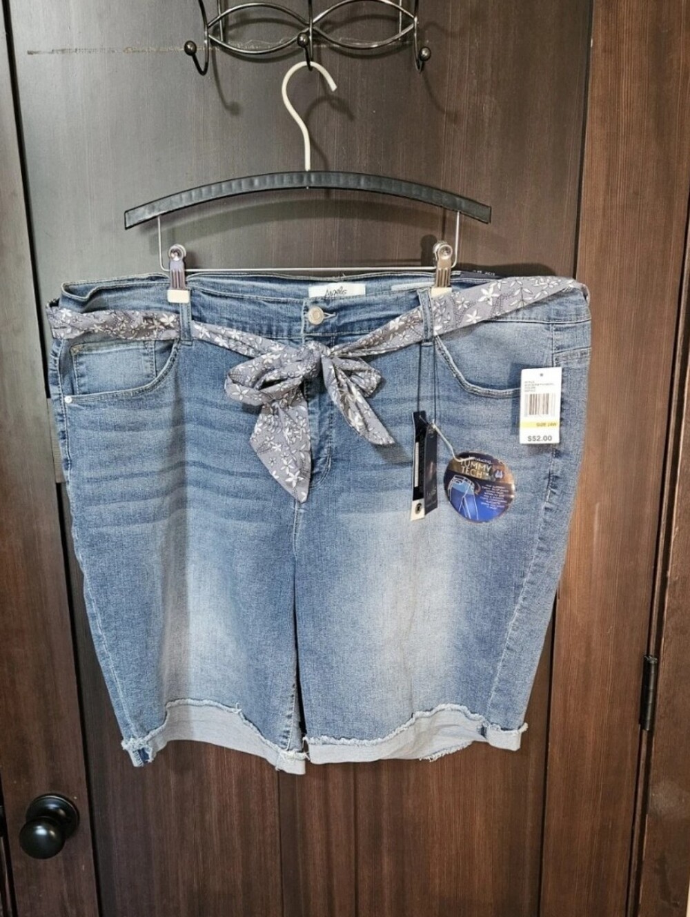NEW Women's Plus Sash Belted Bermuda Stretch Denim Jean Cut-Off Shorts 24W 24